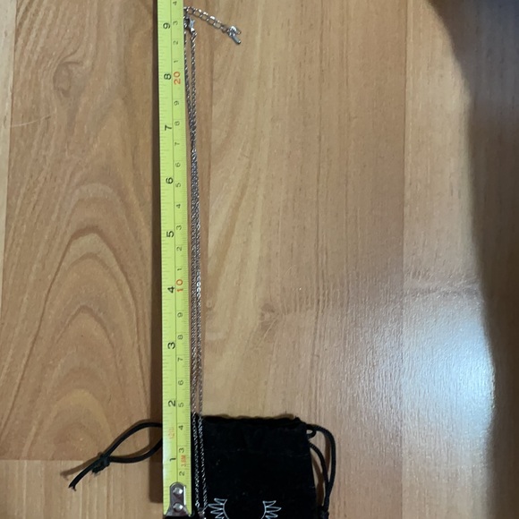 Nikola Valenti inspired collection - Picture 2 of 4